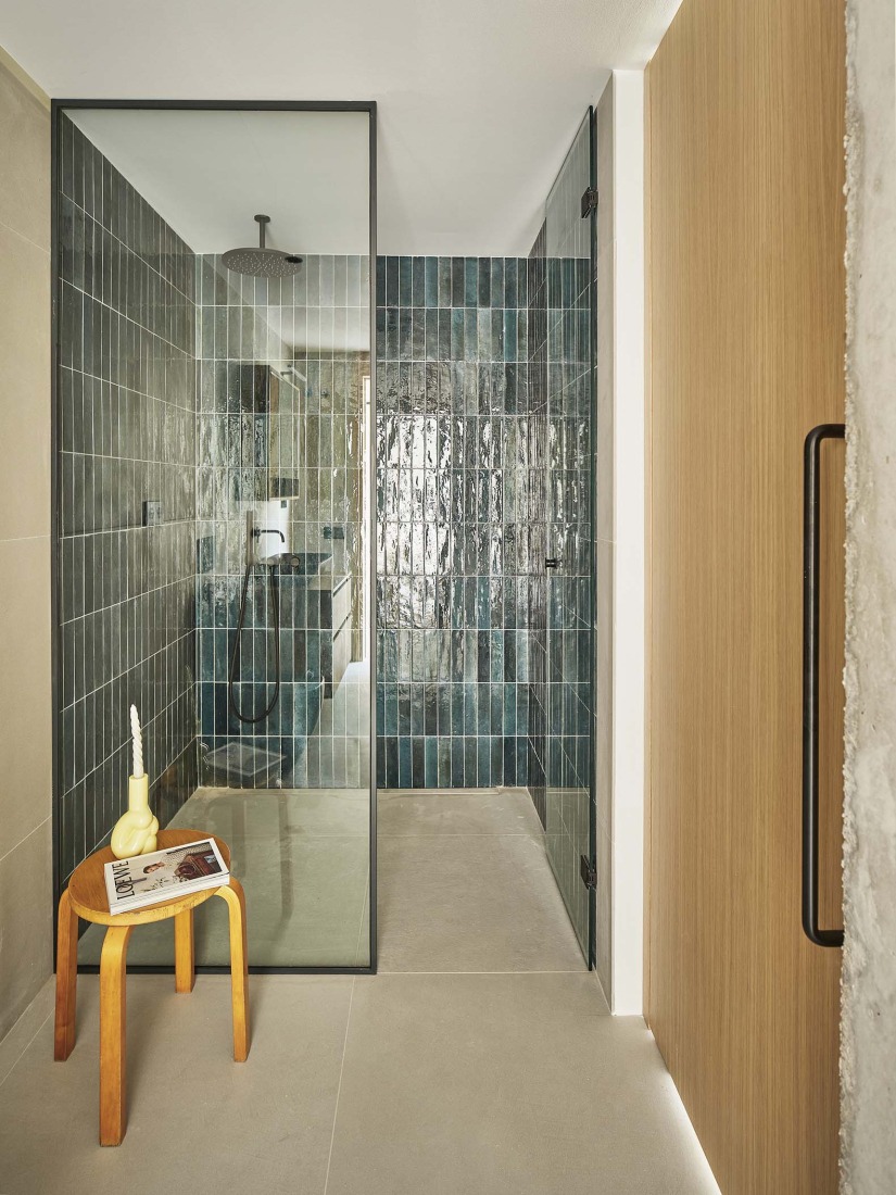 Casa en Cala Tamarit por Raúl Sánchez. Fotografía por David Zarzoso. Casa en Cala Tamarit por Raúl Sánchez. Fotografía por David Zarzoso.