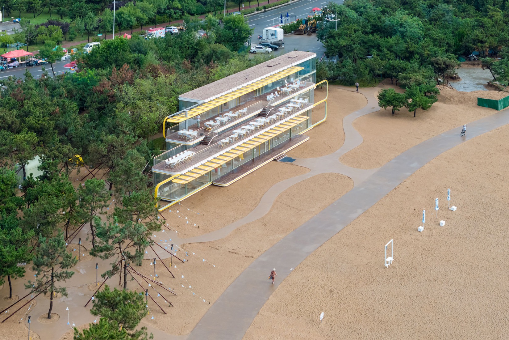 "Chiringuito Café" by SelgasCano. Photograph by Iwan Baan. "Chiringuito Café" by SelgasCano. Photograph by Iwan Baan.