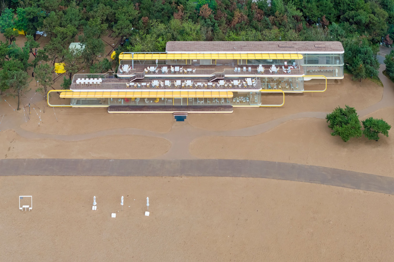 "Chiringuito Café" by SelgasCano. Photograph by Iwan Baan. "Chiringuito Café" by SelgasCano. Photograph by Iwan Baan.
