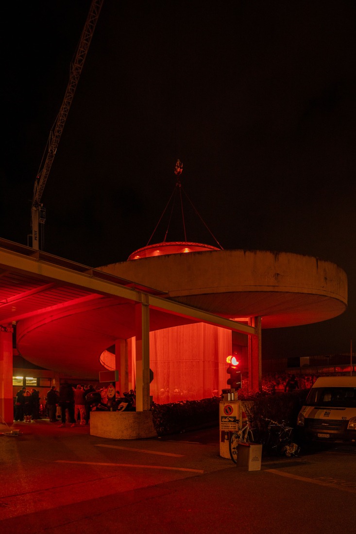«Medusa» by Collectif Xenia, Gauthier Füllemann and Denis Sermaxhaj. Photograph by Camille Wetzel.