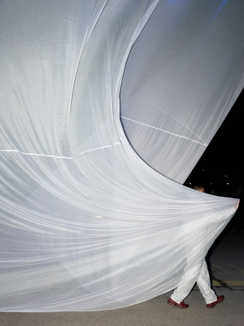 «Medusa» by Collectif Xenia, Gauthier Füllemann and Denis Sermaxhaj. Photograph by Pierre Marmy. 