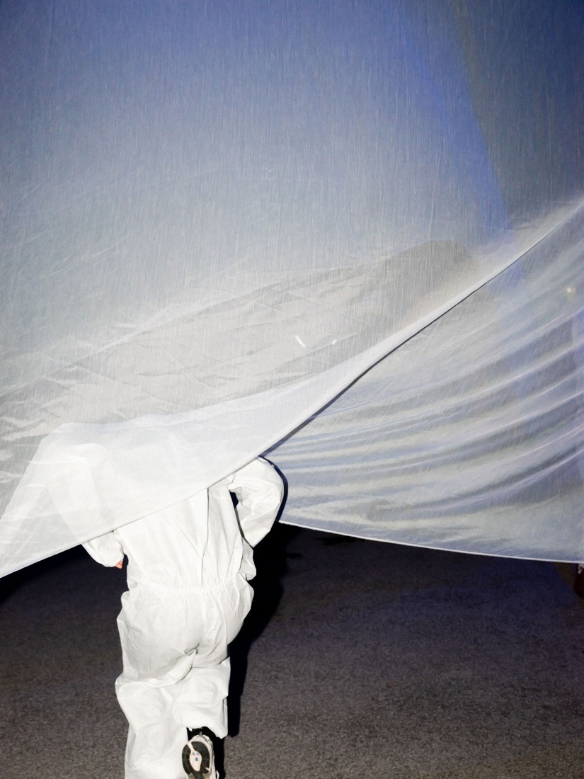 «Medusa» by Collectif Xenia, Gauthier Füllemann and Denis Sermaxhaj. Photograph by Pierre Marmy. 