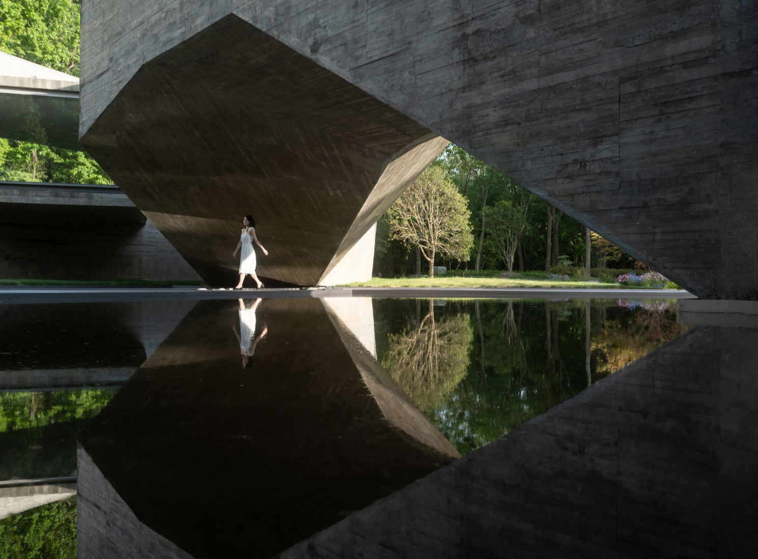 Xiao Feng Art Museum by ZAO / standardarchitecture. Photography by Arch Nango.