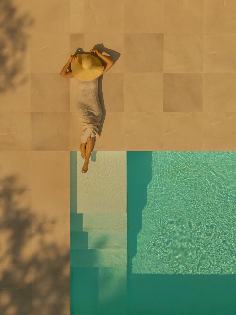 Mas Cadalt by Fran Silvestre Arquitectos. Photograph by Fernando Guerra.