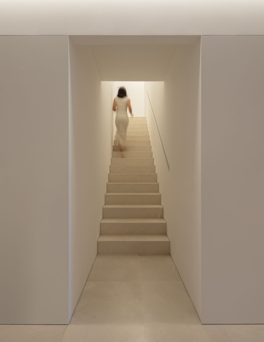 Mas Cadalt by Fran Silvestre Arquitectos. Photograph by Fernando Guerra.