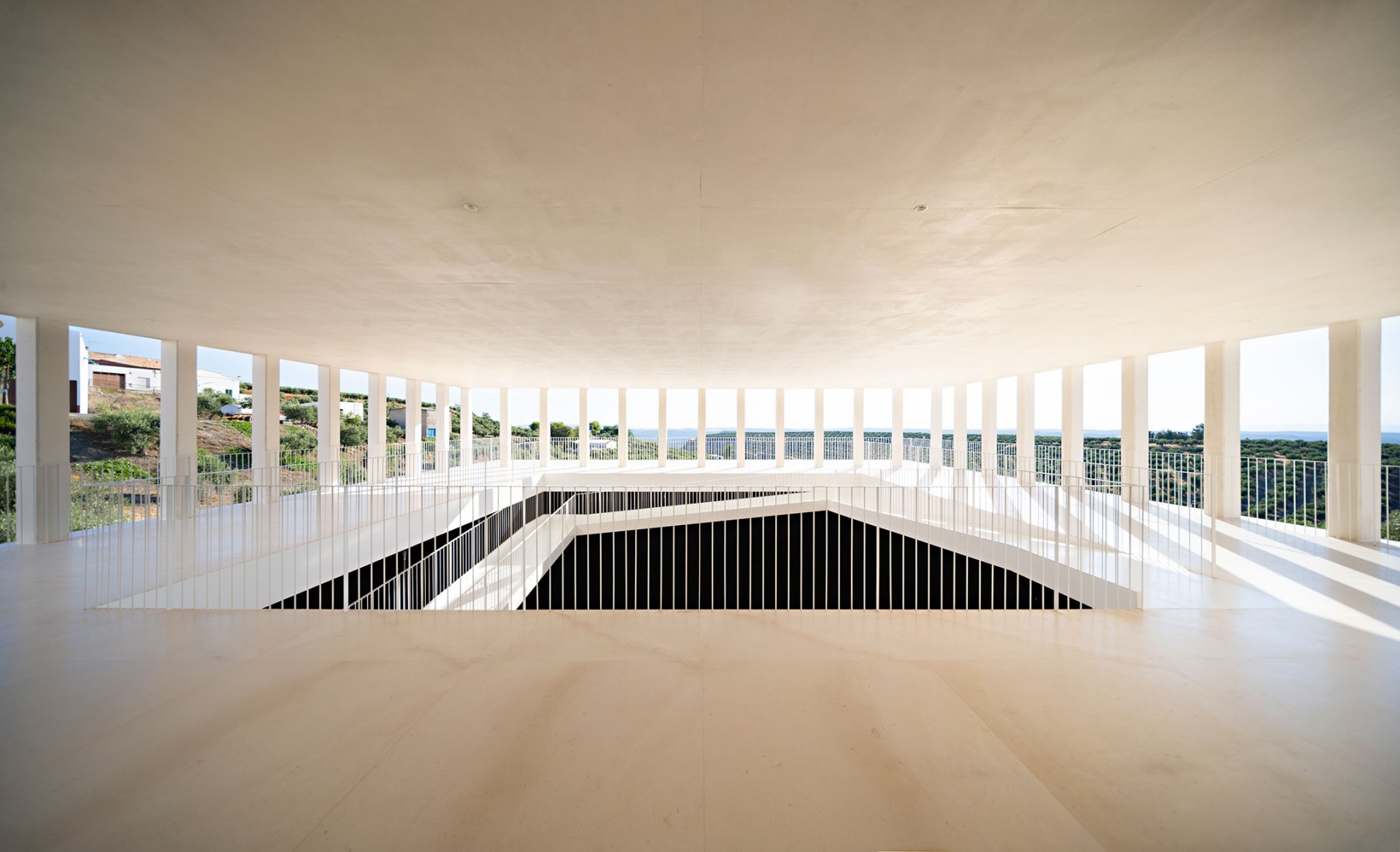 Puesta en valor de la Cisterna romana de «La Calderona» por Pablo Millán. Fotografía por Javier Callejas Sevilla.