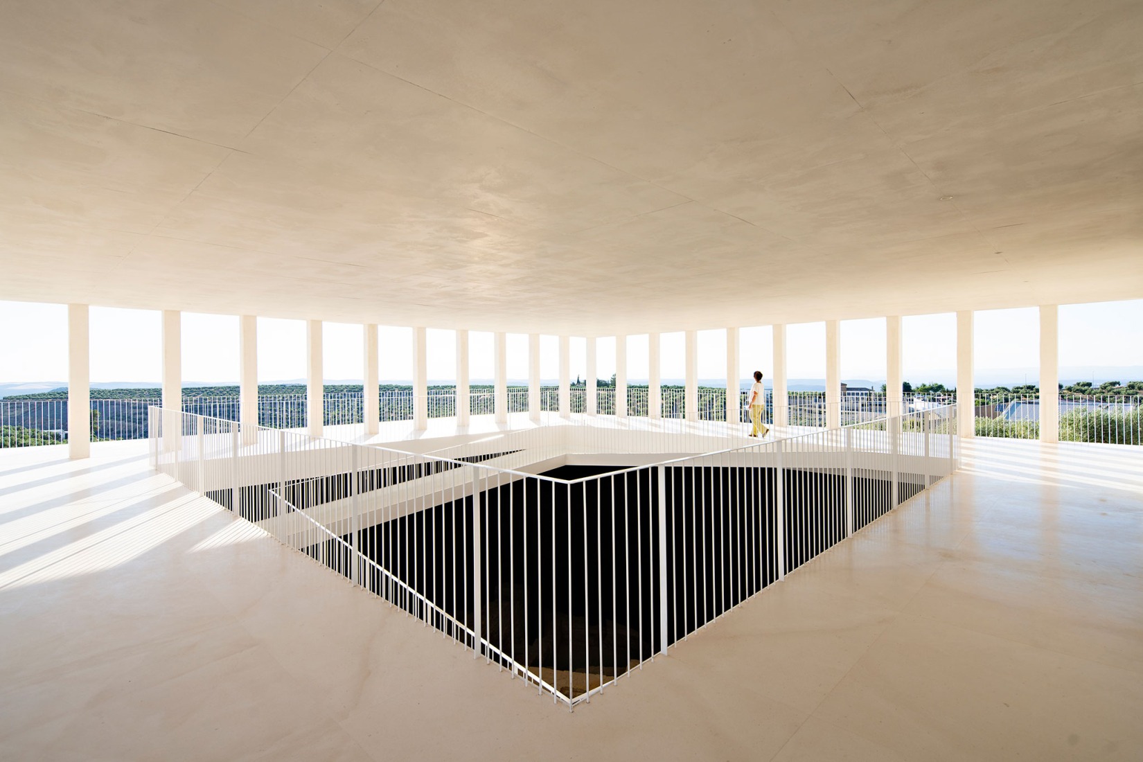 Puesta en valor de la Cisterna romana de «La Calderona» por Pablo Millán. Fotografía por Javier Callejas Sevilla.