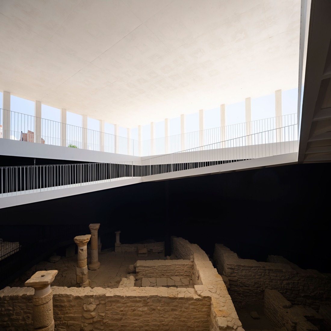 Puesta en valor de la Cisterna romana de «La Calderona» por Pablo Millán. Fotografía por Javier Callejas Sevilla.