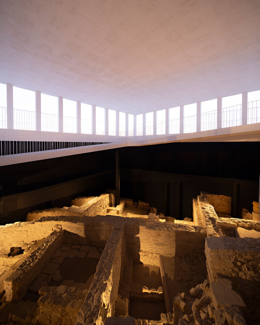 Puesta en valor de la Cisterna romana de «La Calderona» por Pablo Millán. Fotografía por Javier Callejas Sevilla.