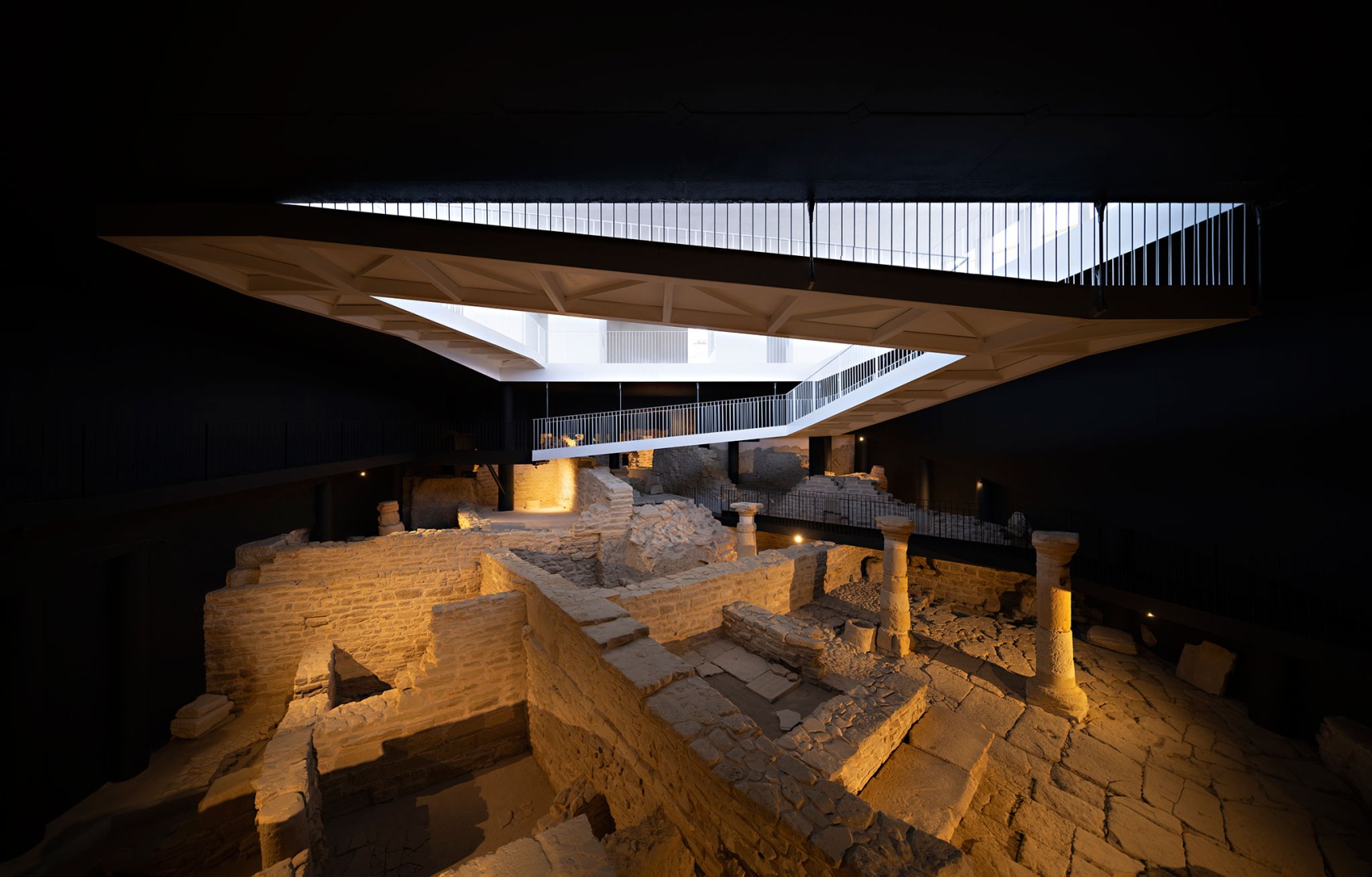 Puesta en valor de la Cisterna romana de «La Calderona» por Pablo Millán. Fotografía por Javier Callejas Sevilla.