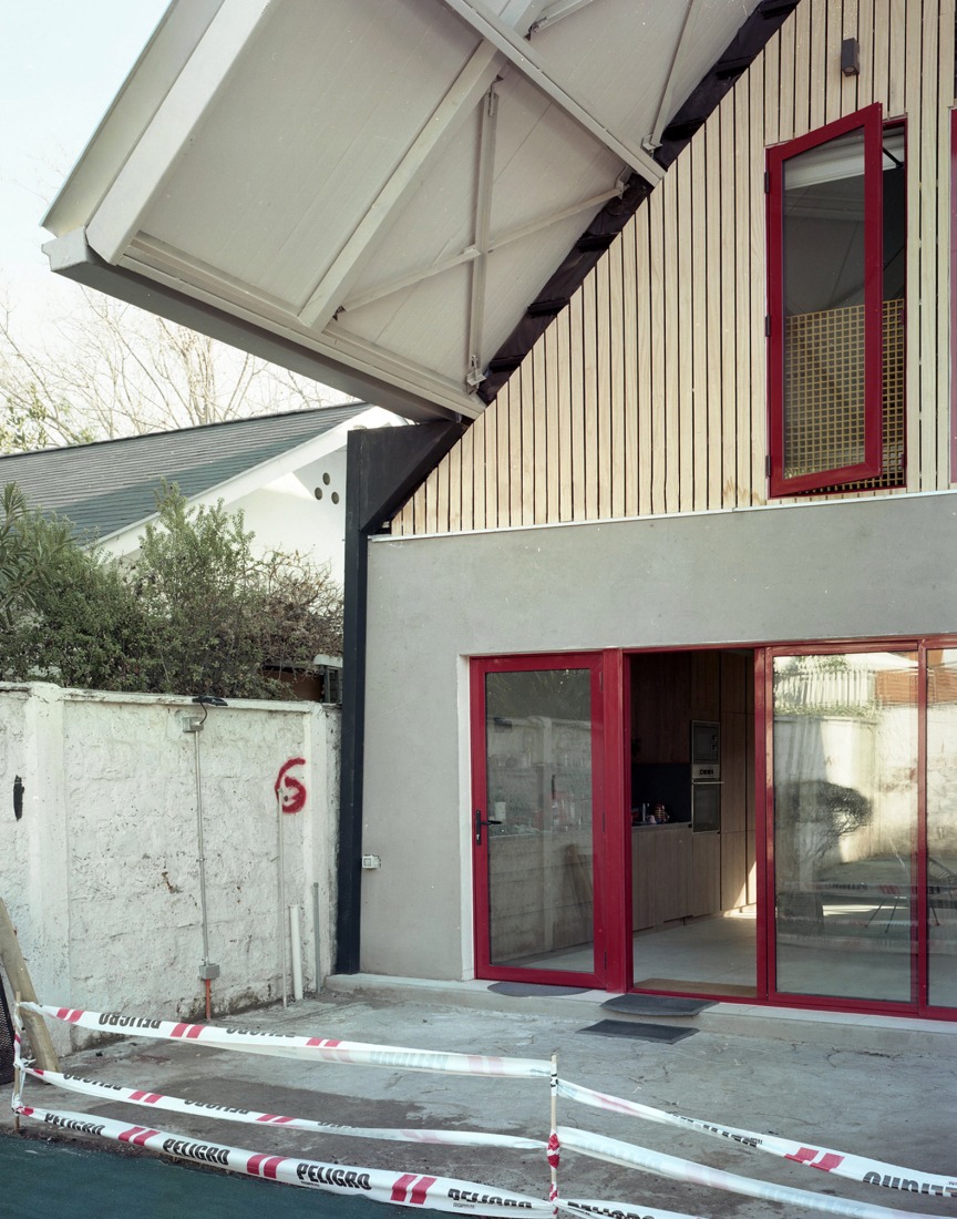 ZA House by Rodrigo Valenzuela Jerez. Photograph by Sebastián Mejía. 