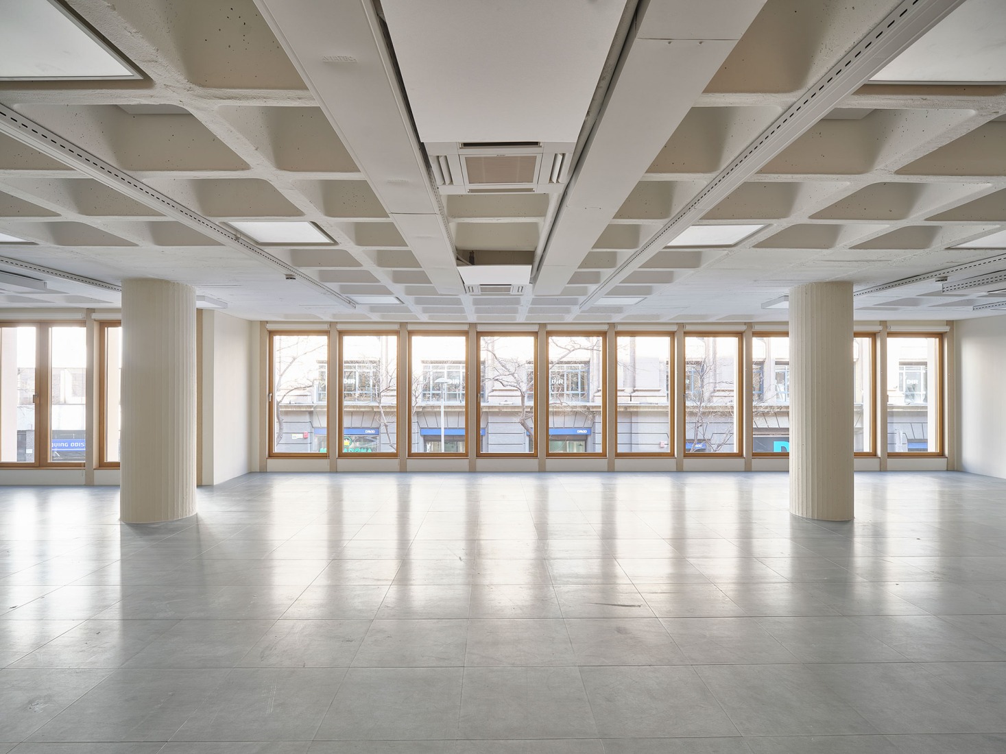 Renovation of the Aribau195 building by scob. Photograph by Adrià Goula.