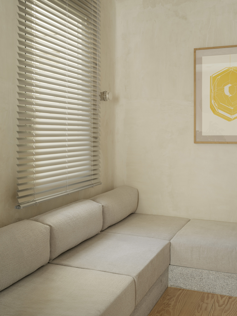 Casa VA por estudio DIIR. Fotografía por Luis Díaz Díaz.