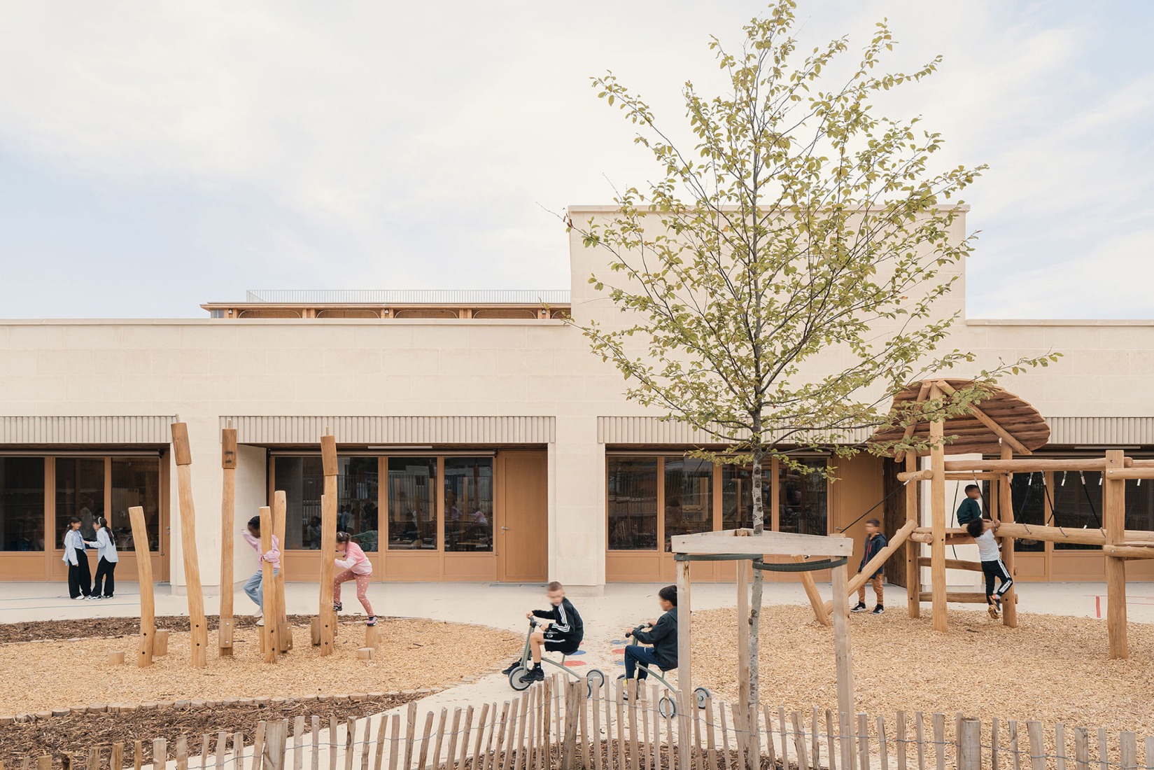 Simone Veil School Complex by Le Penhuel et Associés. Photograph by Vladimir de Mollerat du Jeu.