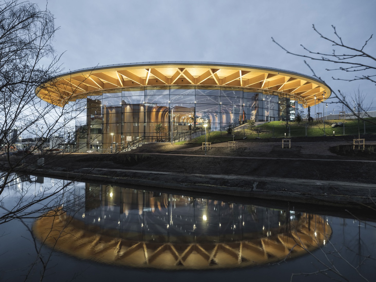 "World of Volvo" by Henning Larsen. Photograph by Rasmus Hjortshøj. 