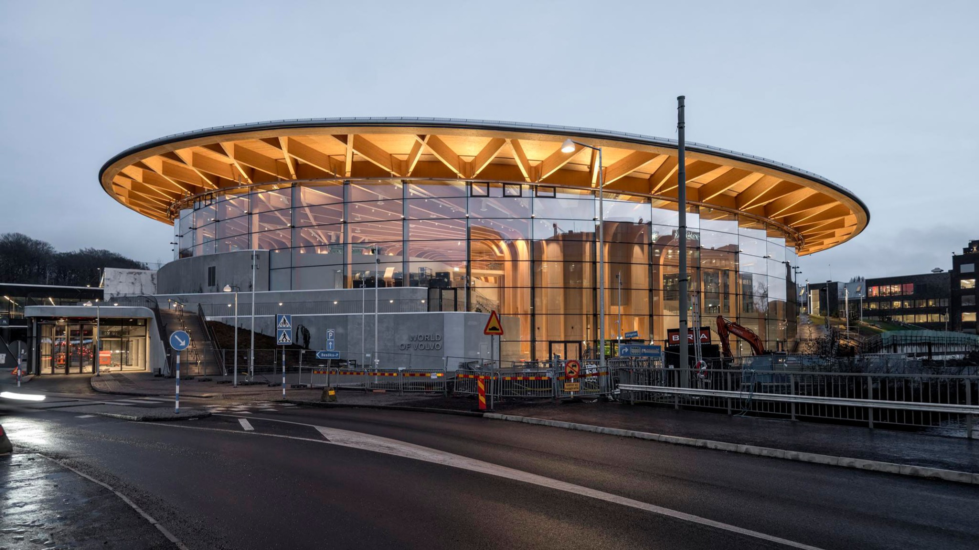 Rendering. "World of Volvo" by Henning Larsen. 