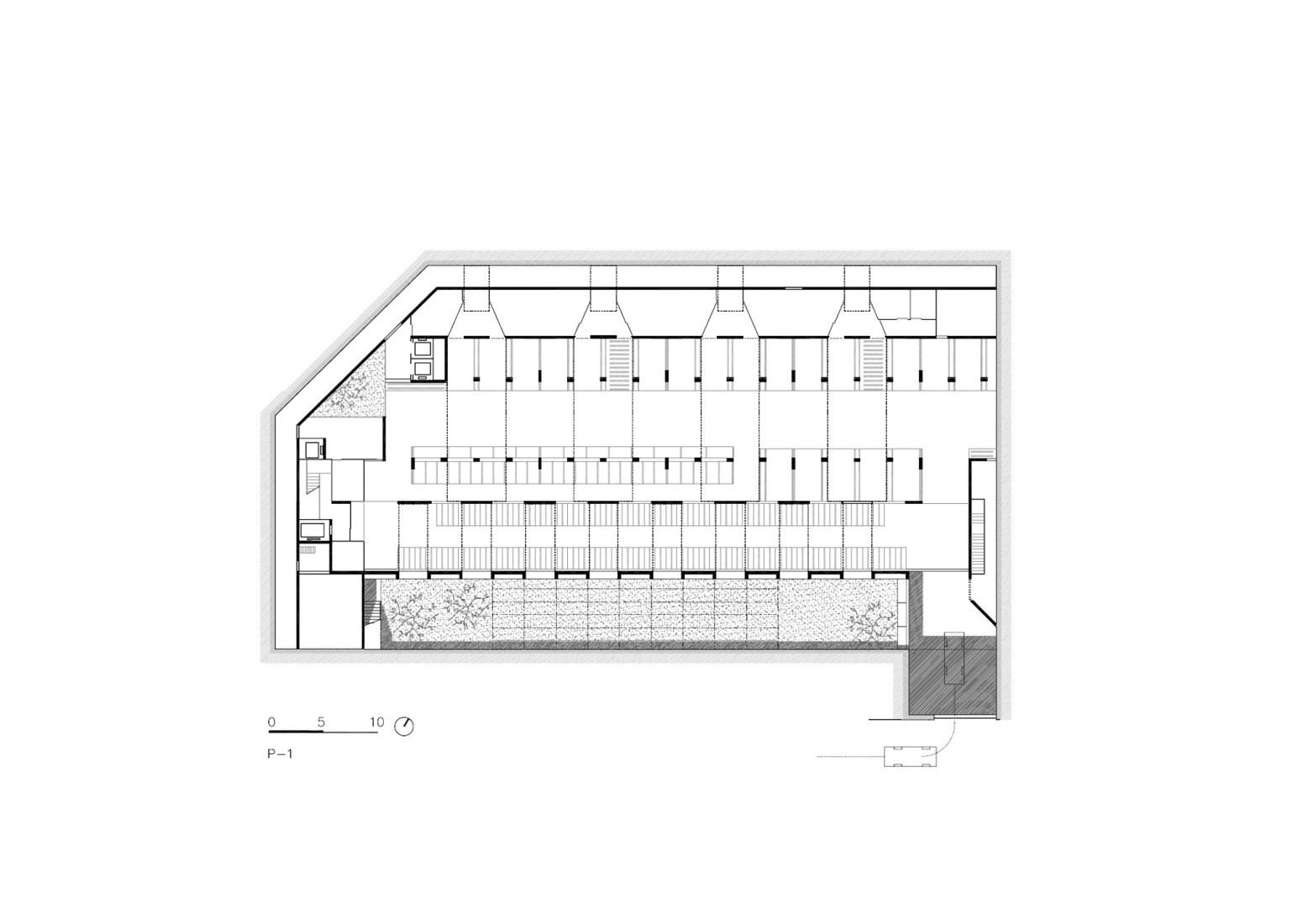 Basement floor plan. GREENH@USE, 140 viviendas sociales por Peris + Toral Arquitectes.