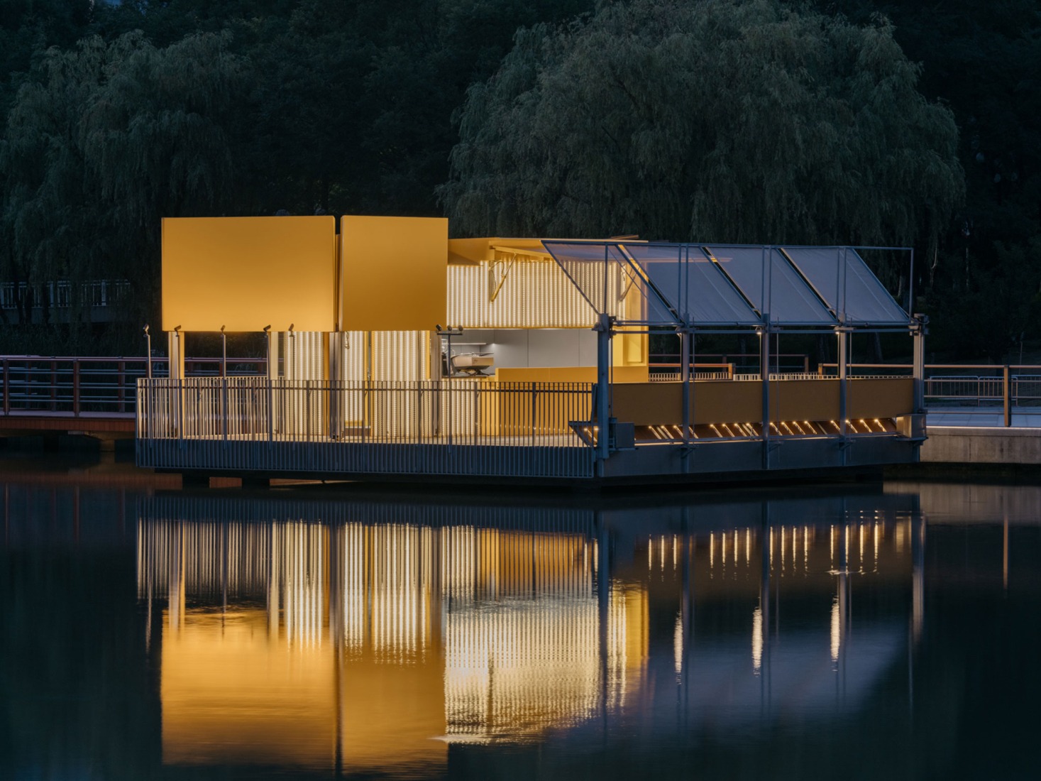 Sin límites fijos, el espacio invita a los usuarios a definirlo libremente. «The Bloom Box» por SoBA. Fotografía por Wen Studio.