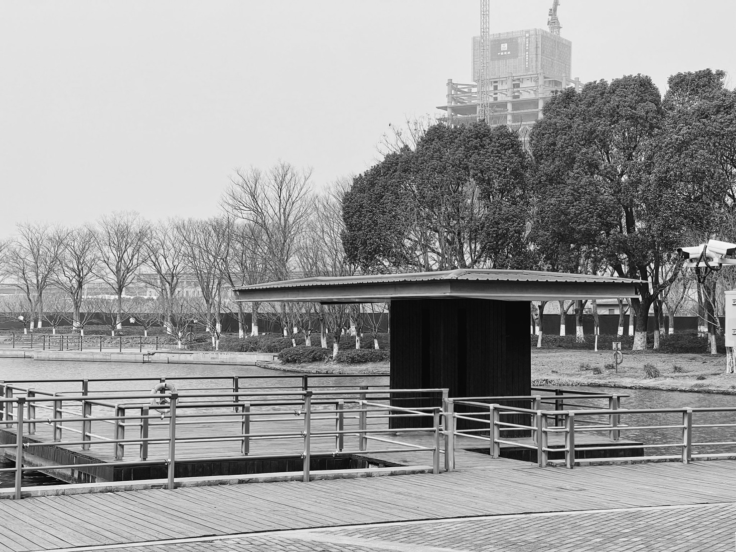 Estado actual del sitio. «The Bloom Box» por SoBA. Fotografía por Wen Studio.