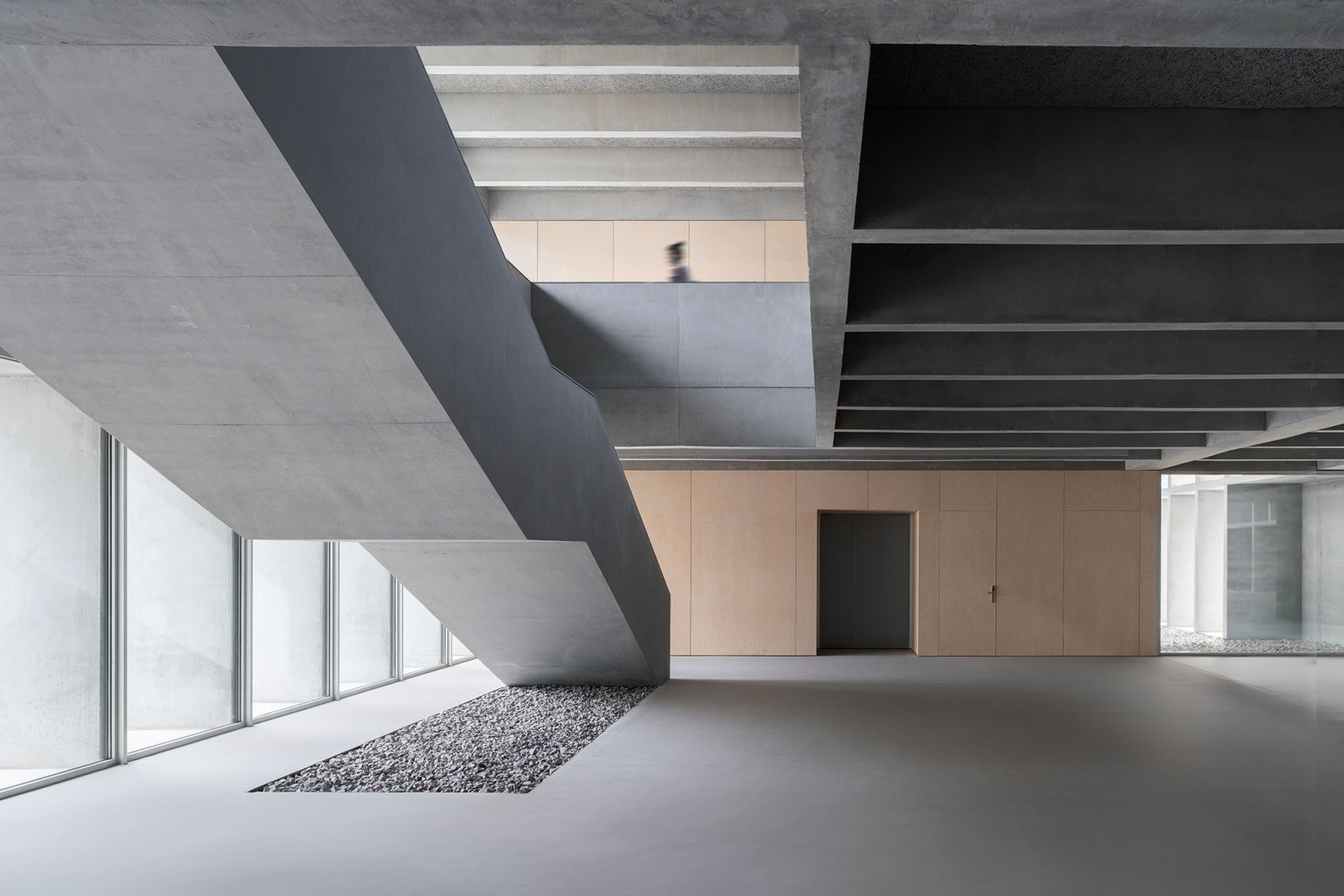 Facultad de Turismo por Vaillo +Architects. Fotografía por Rubén Pérez Bescós.