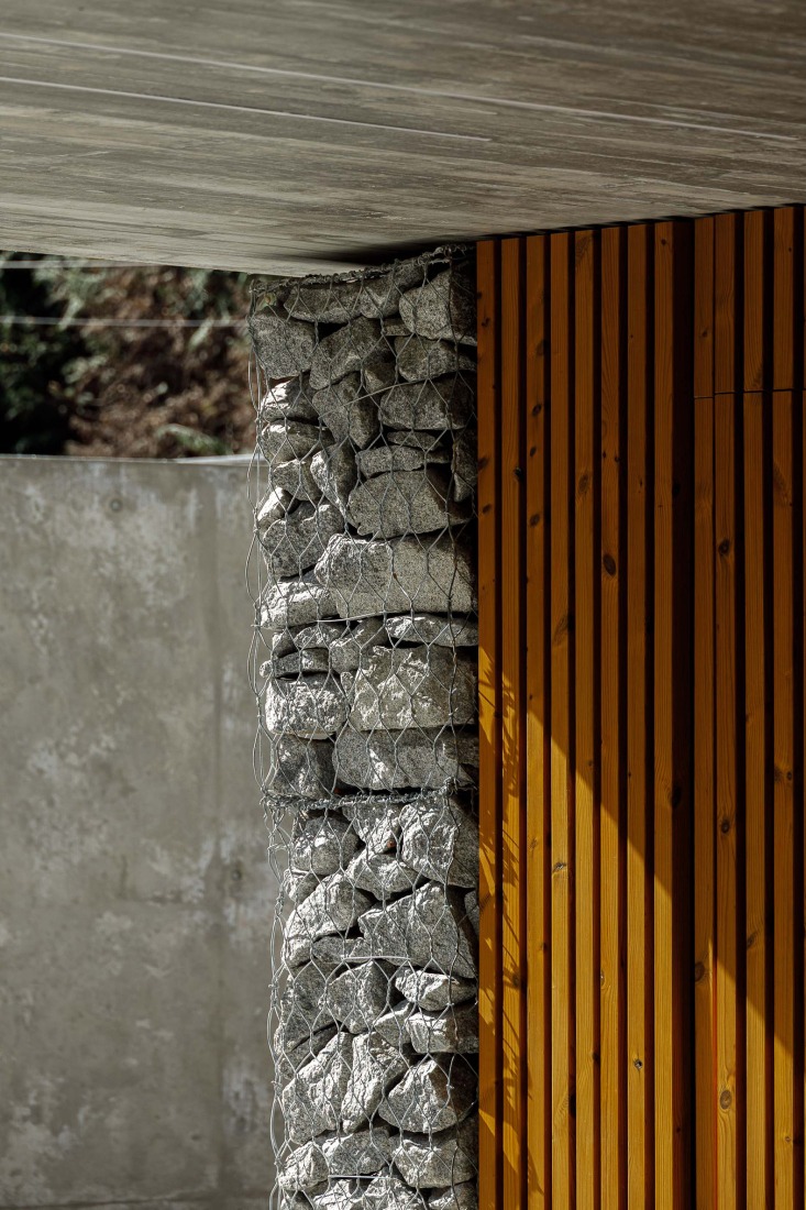 Habitação CL por Artequitectos. Fotografía por Ivo Tavares Studio.