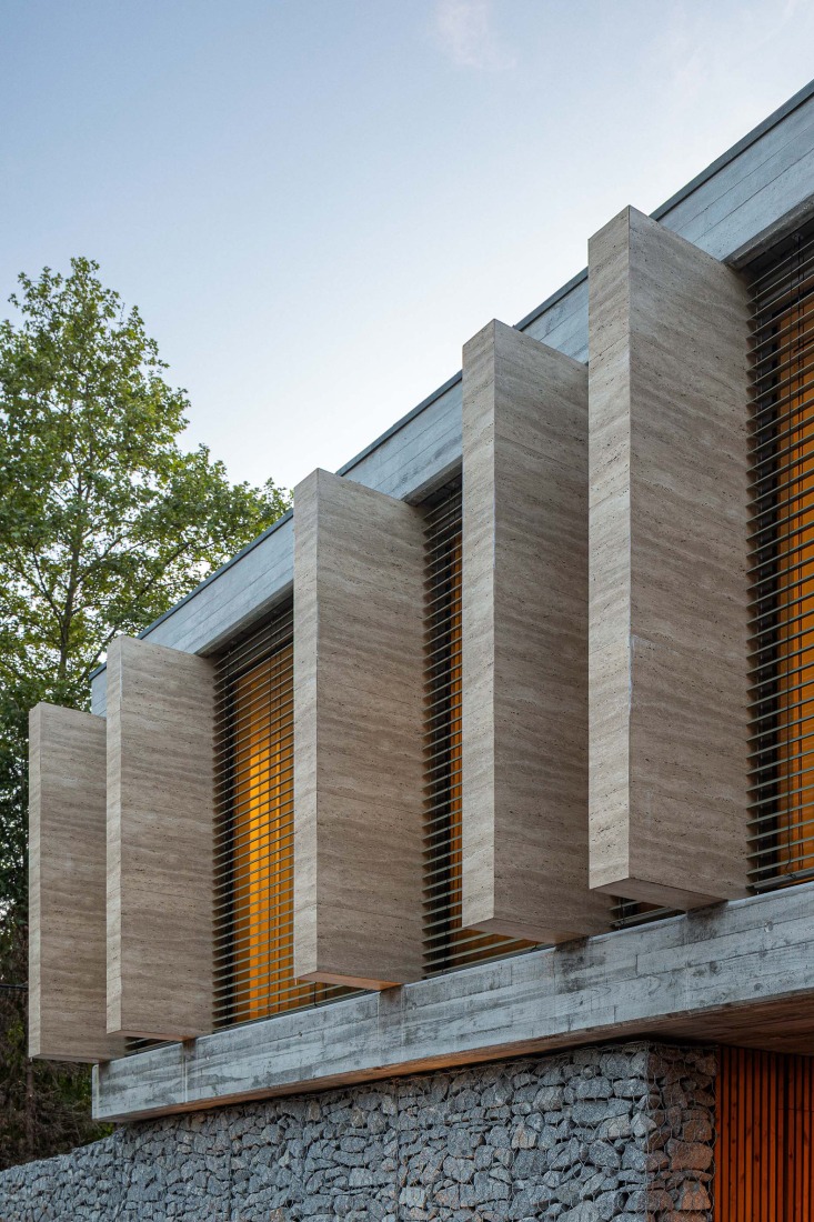 Habitação CL por Artequitectos. Fotografía por Ivo Tavares Studio.