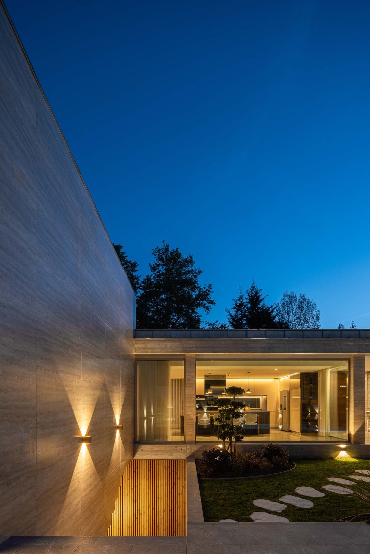 Habitação CL por Artequitectos. Fotografía por Ivo Tavares Studio.