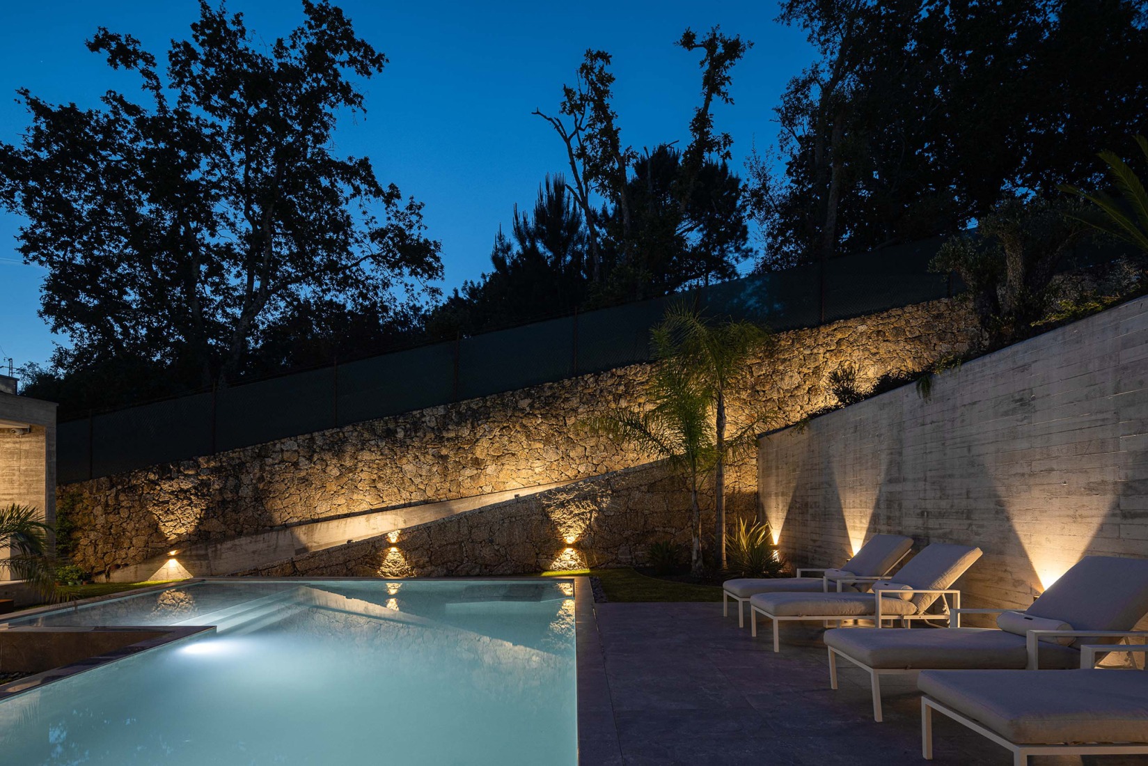 Habitação CL por Artequitectos. Fotografía por Ivo Tavares Studio.