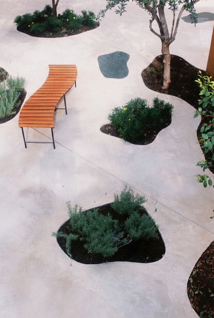 Garden in the Clouds by H3o architects. Photograph by Anna Ruiz Planella / Marc Huguet Viola (Dron).