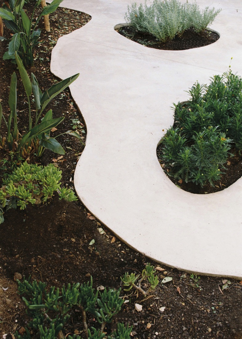 Garden in the Clouds by H3o architects. Photograph by Anna Ruiz Planella / Marc Huguet Viola (Dron).
