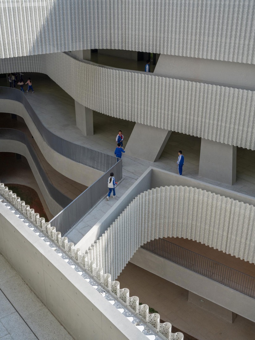 Cuizhu Foreign Language School by Studio Link-Arc. Photograph by Tian Fangfang.