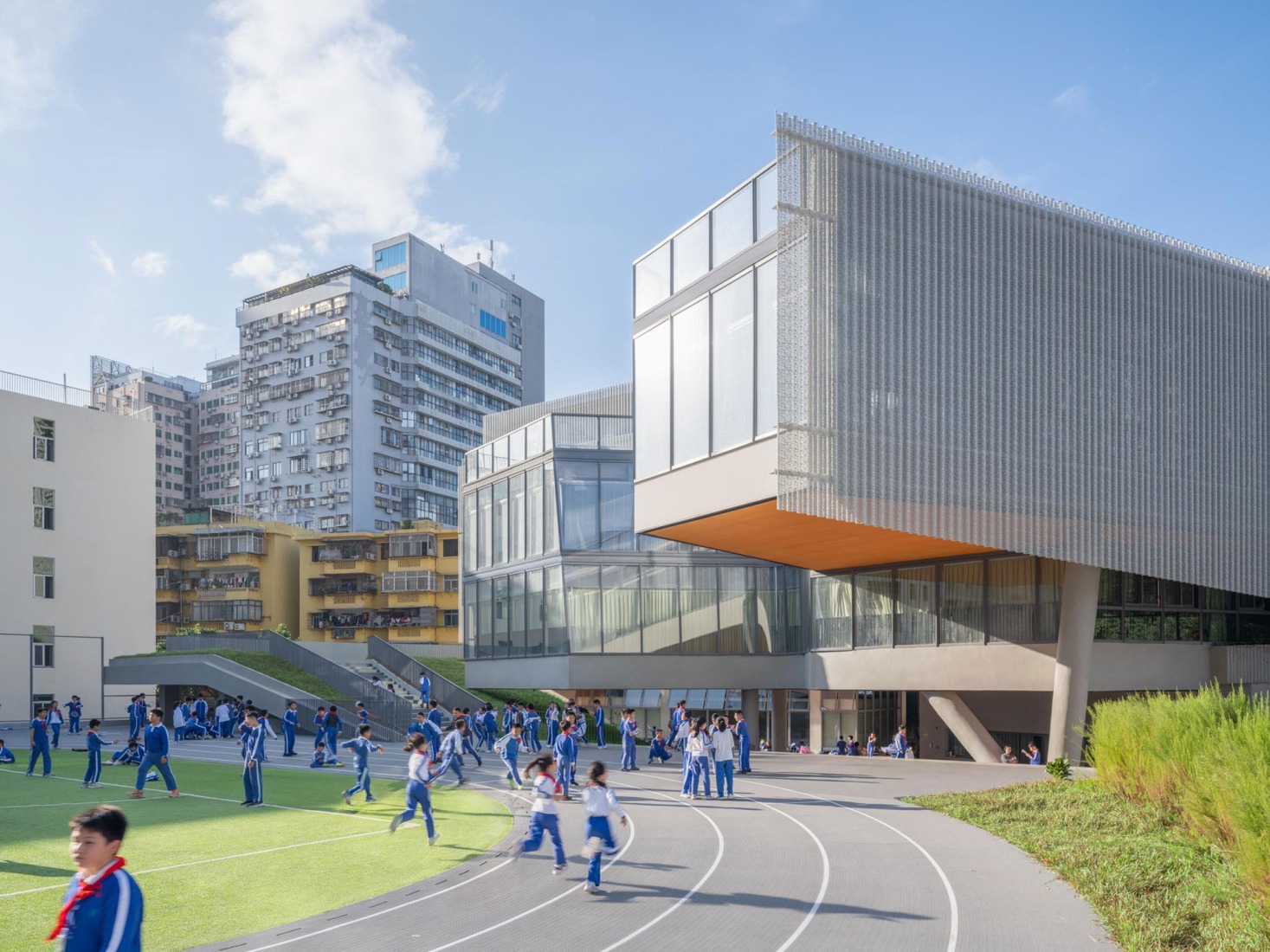 Cuizhu Foreign Language School by Studio Link-Arc. Photograph by Tian Fangfang.