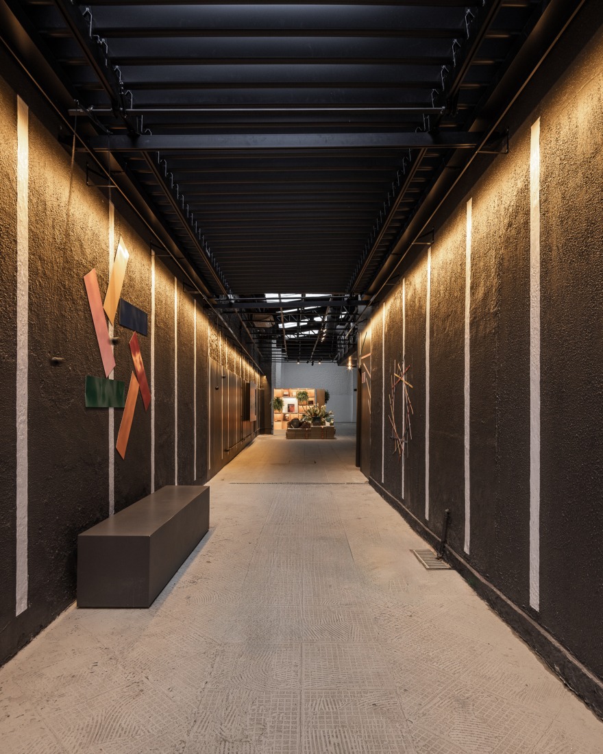 ViaFoto by Superlimão. Photograph by Maira Acayaba.