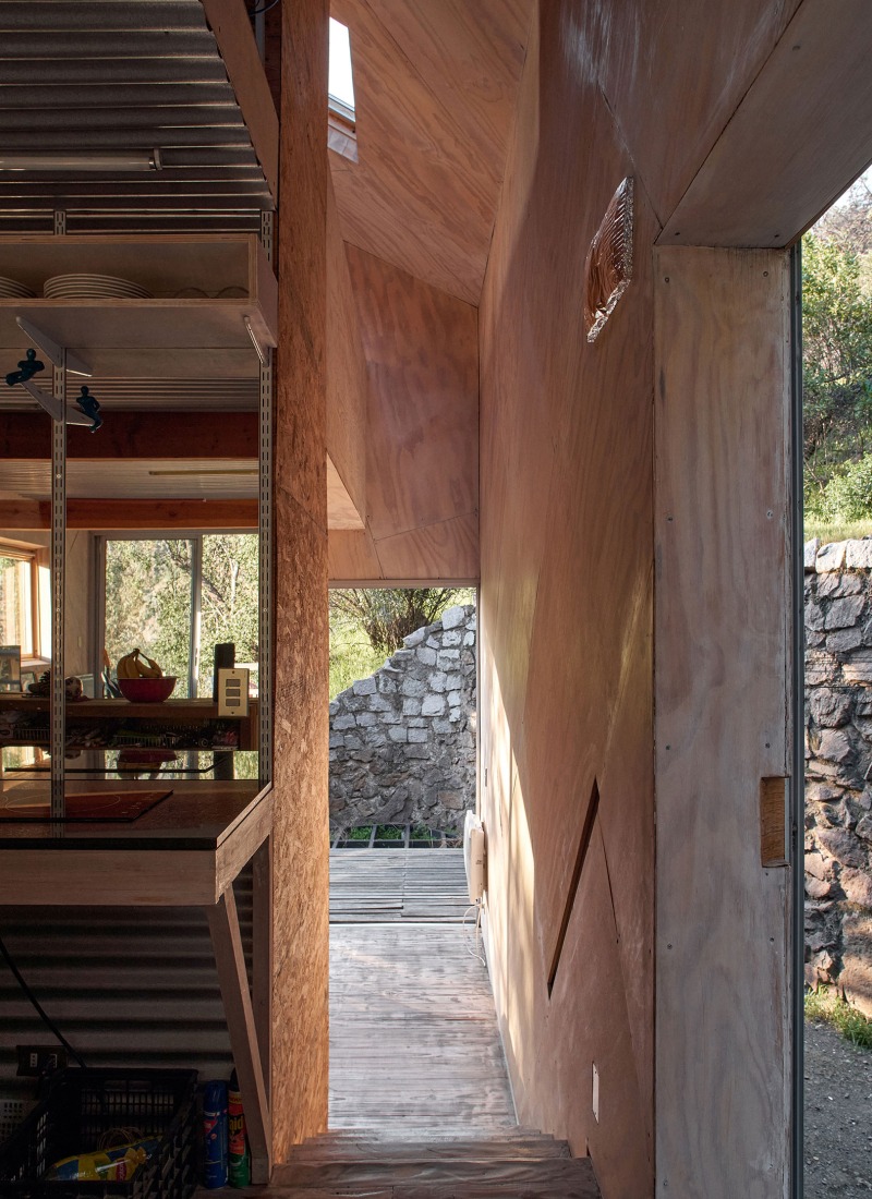 Cabanon by Susuka Architects. Photograph by Cristóbal Palma.