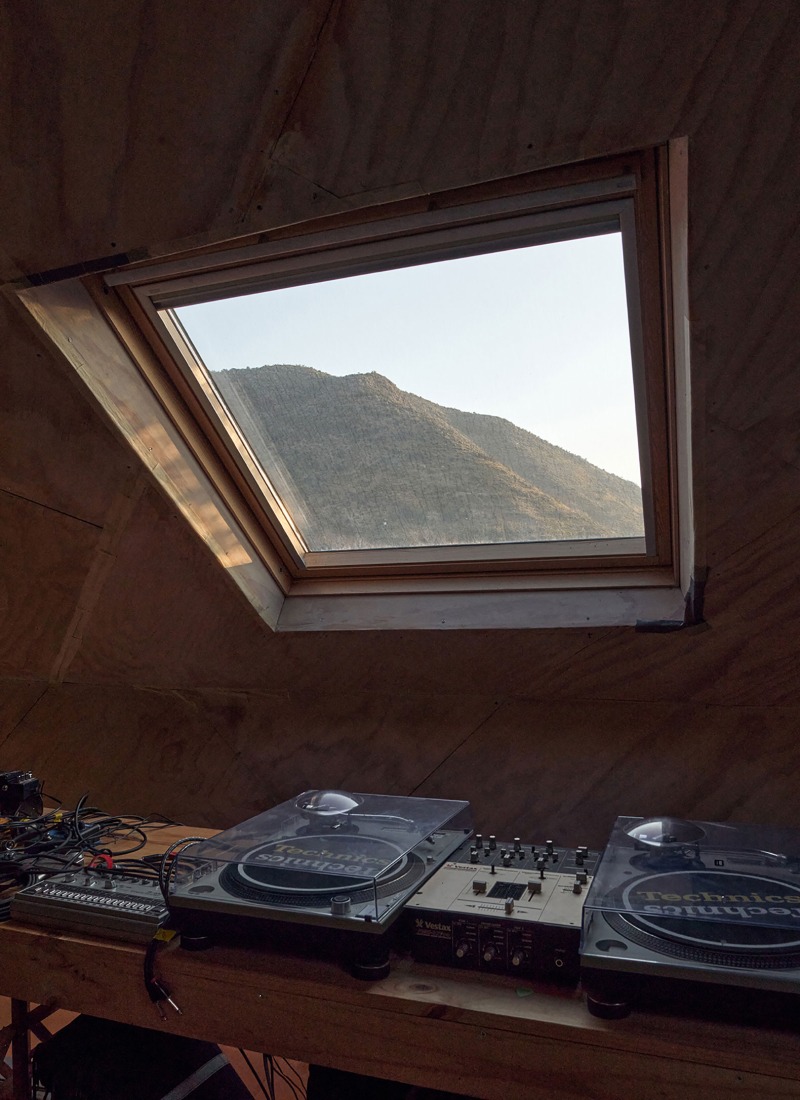 Cabanon by Susuka Architects. Photograph by Cristóbal Palma.