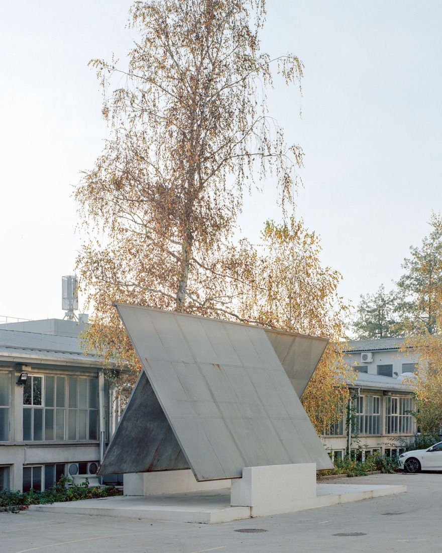 Temporary Spaces for Slovenian National Theatre Drama by Vidic Grohar Arhitekti. Photograph by Maxime Delvaux.