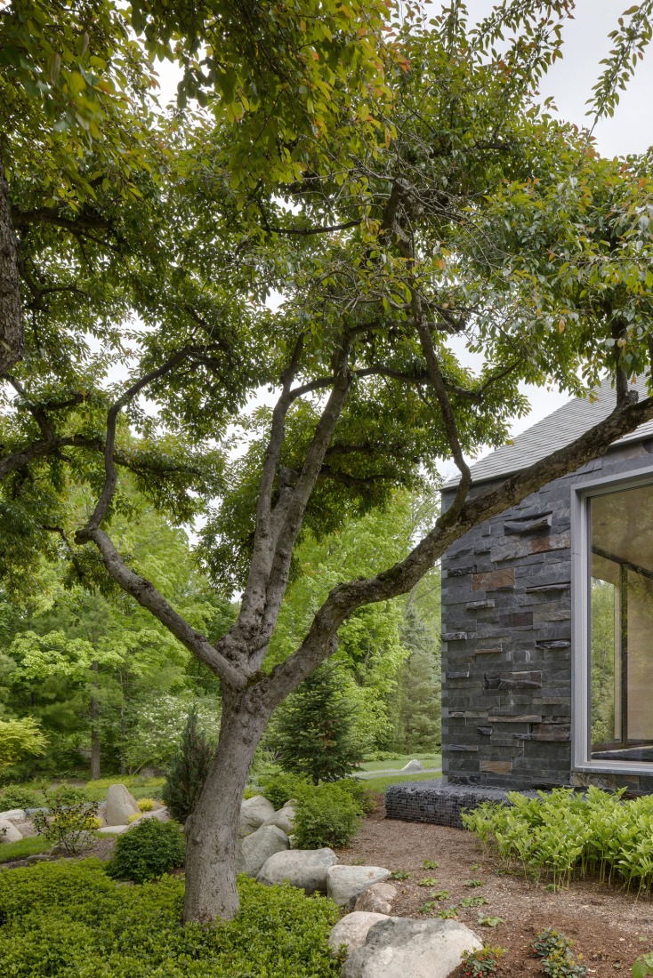 Lakeside by Disbrow Iannuzzi. Photograph by Rafael Gamo.