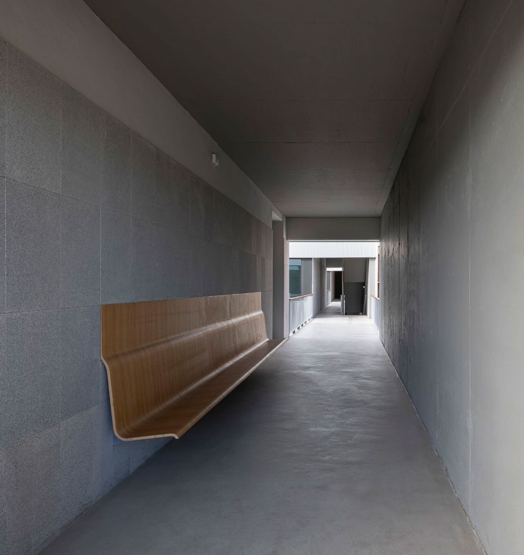 Expansion and renovation of the ETSIA of the Universidad de Sevilla by Estudio Carbajal. Photograph by Fernando Alda.