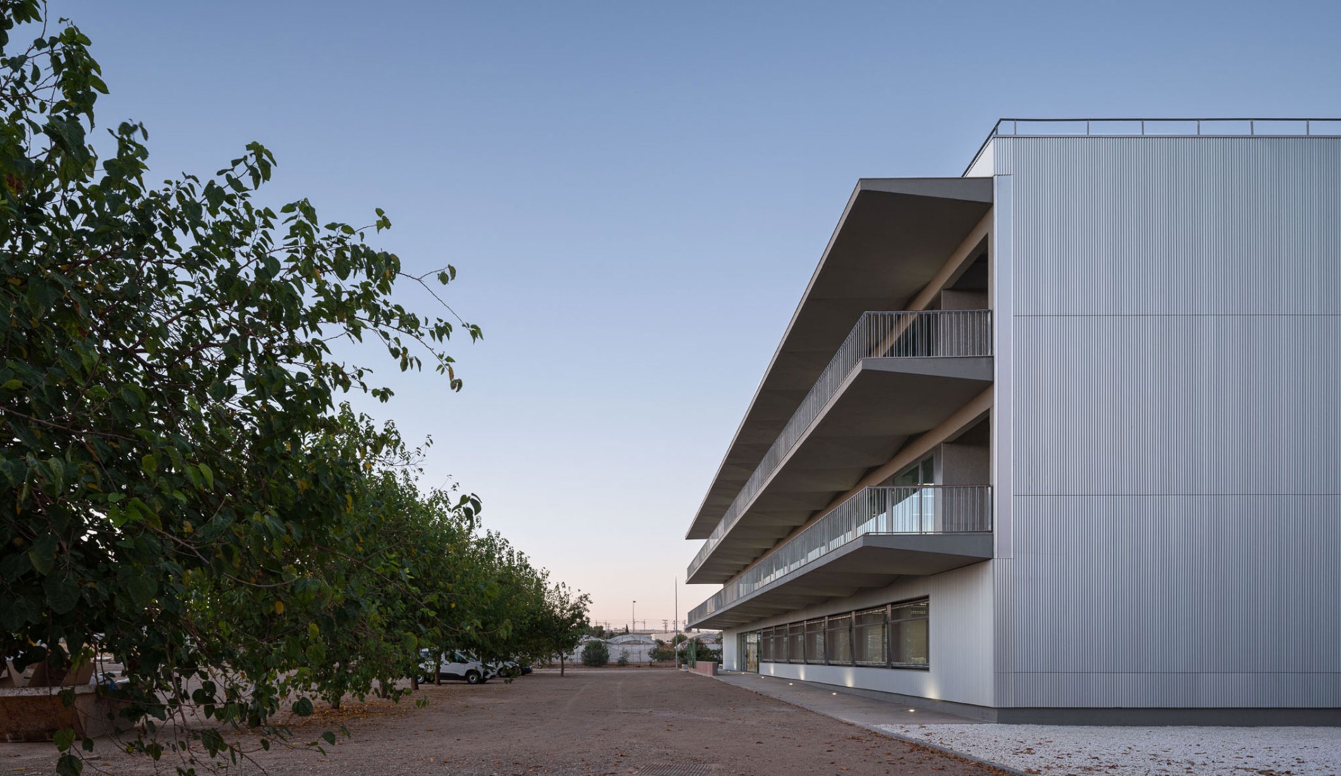 Expansion and renovation of the ETSIA of the Universidad de Sevilla by Estudio Carbajal. Photograph by Fernando Alda.
