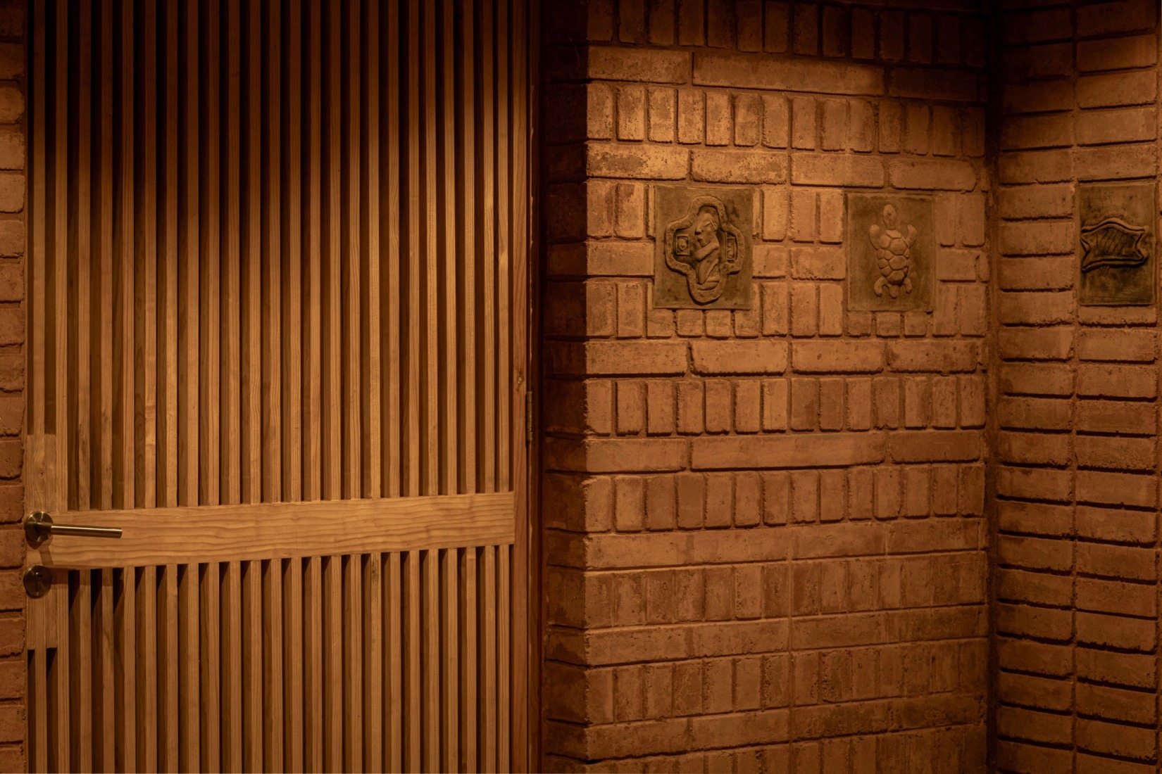 "La Cacaotera" Regional Museum by Laboratorio regional de arquitectura + Taller Mauricio Rocha + Samuele Xompero. Photograph by Miguel Cobos. 