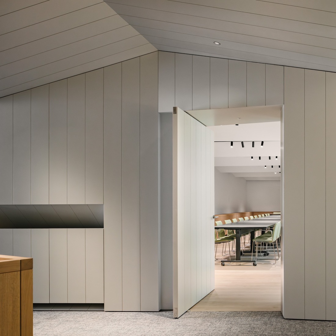 Headquarters of the Higher Council of Architects' Associations of Spain (CSCAE) by MID estudio. Photograph by María Azkarate Lete.