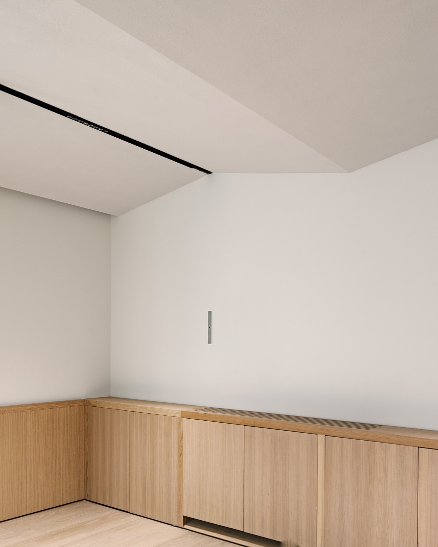 Headquarters of the Higher Council of Architects' Associations of Spain (CSCAE) by MID estudio. Photograph by María Azkarate Lete.