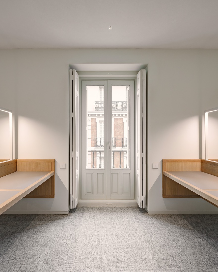 Headquarters of the Higher Council of Architects' Associations of Spain (CSCAE) by MID estudio. Photograph by María Azkarate Lete.