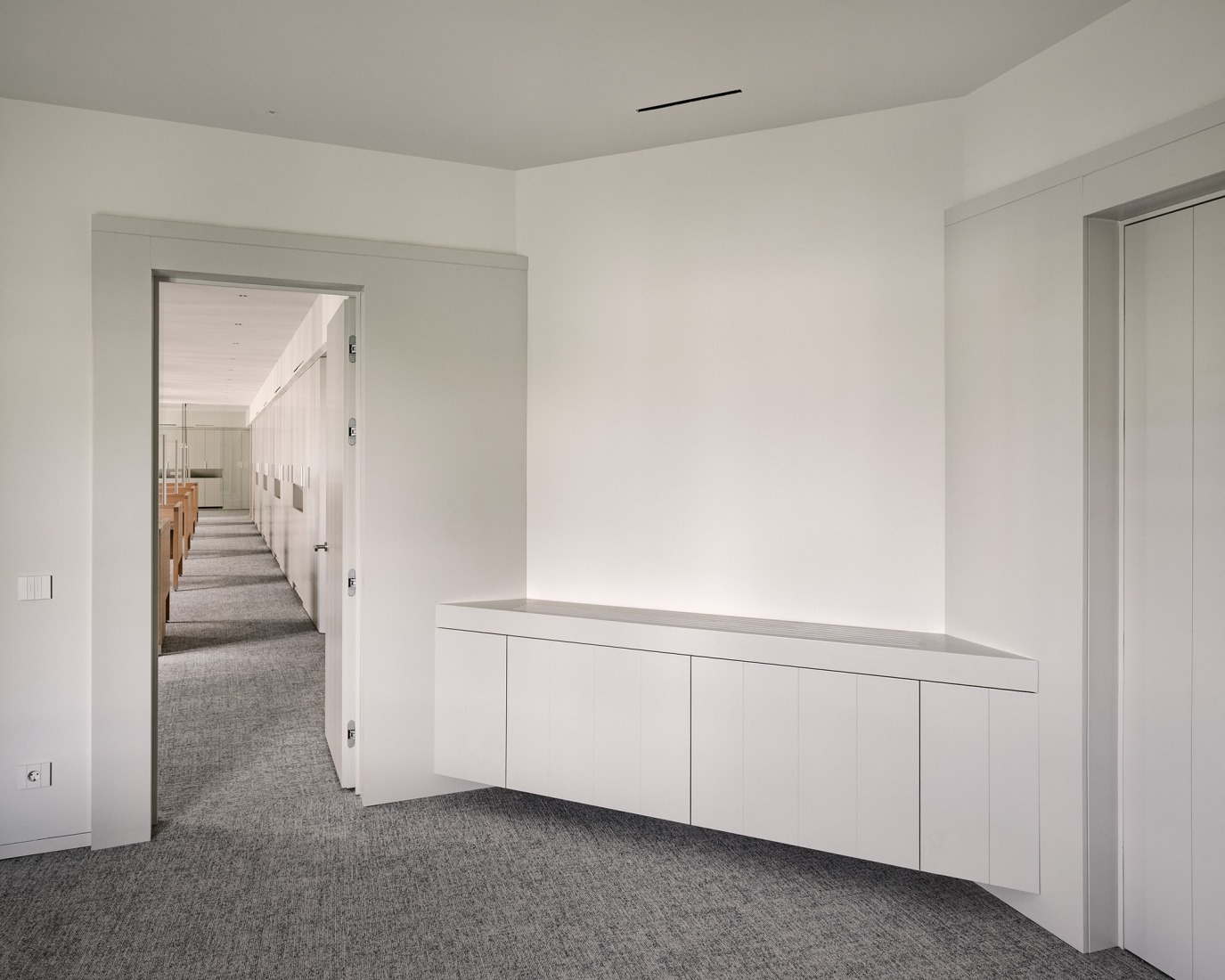 Headquarters of the Higher Council of Architects' Associations of Spain (CSCAE) by MID estudio. Photograph by María Azkarate Lete.