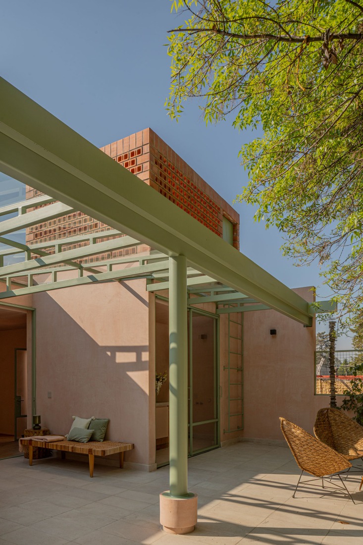 Xoltic House by AMASA Estudio. Photograph by Andrés Cedillo.