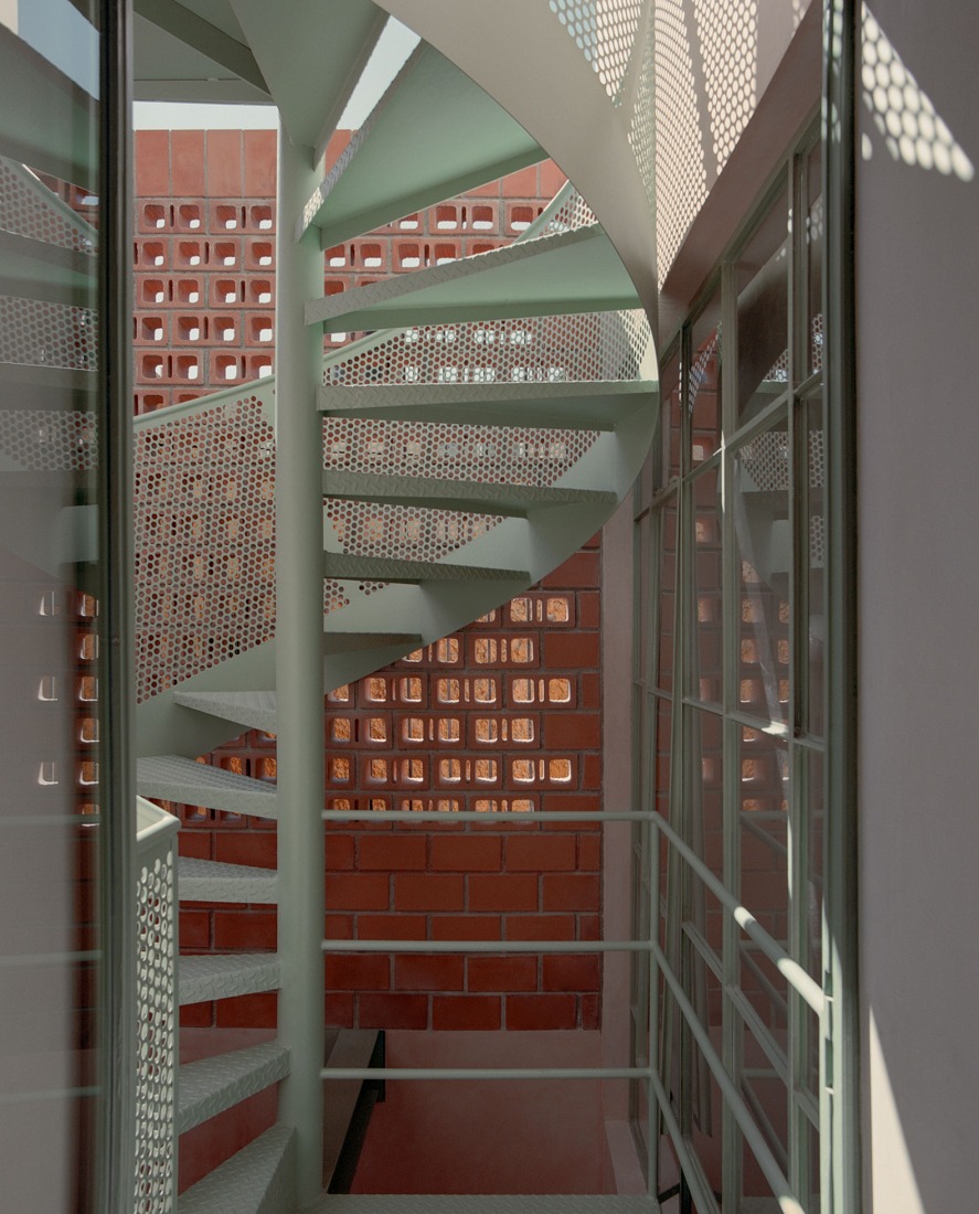 Xoltic House by AMASA Estudio. Photograph by Zaickz Moz.