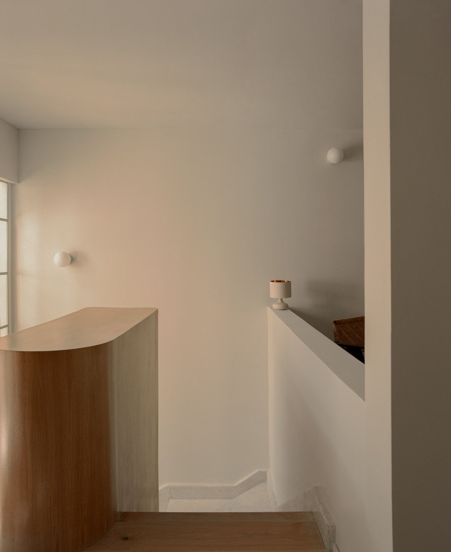 Xoltic House by AMASA Estudio. Photograph by Zaickz Moz.