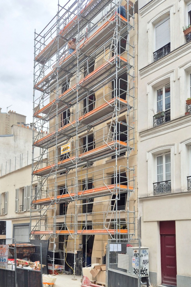 Construction process. "La Pension de famille des Apennins" by CQFD Architecture.