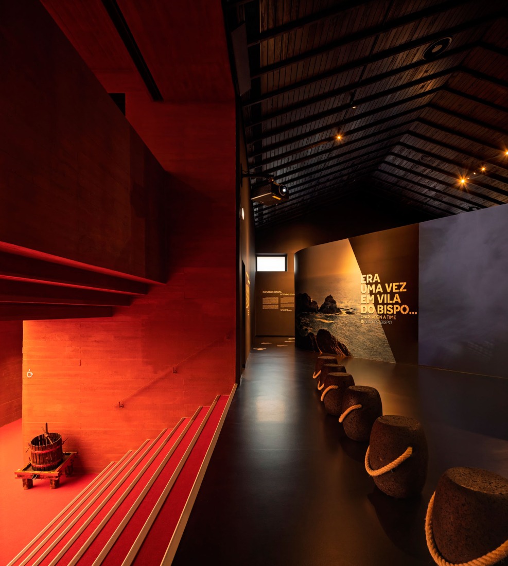 Vila do Bispo Museum by spaceworkers. Photograph by Fernando Guerra.