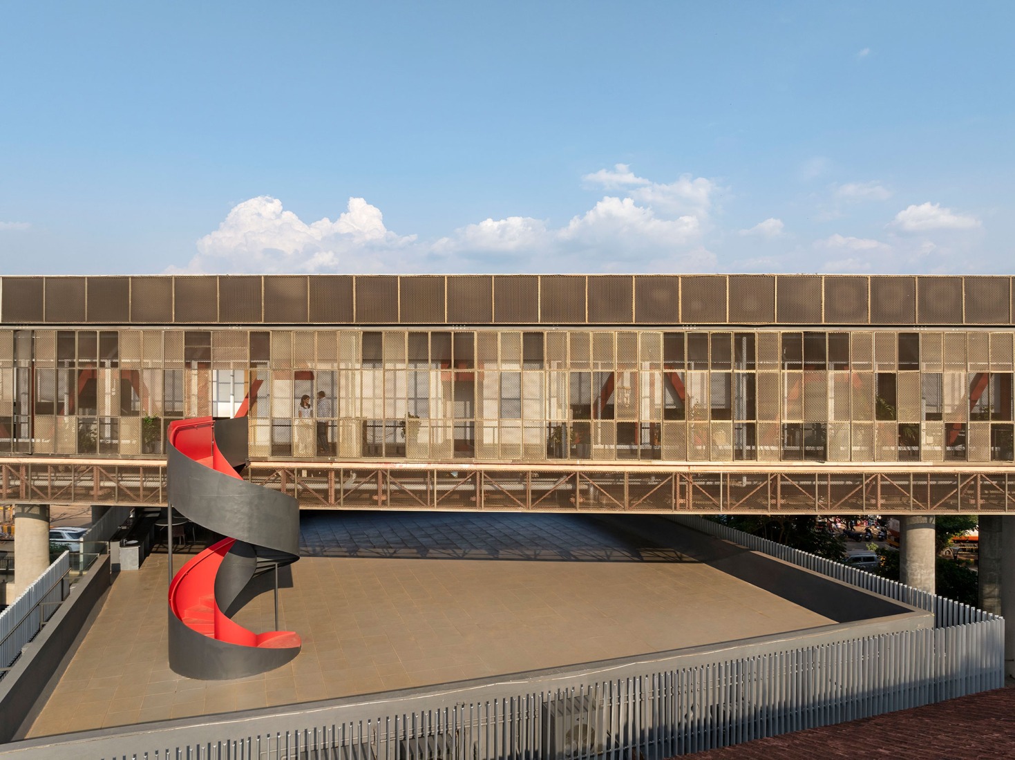 "Hoverspace" Extension to the KLE Society Head Office by Thirdspace. Photograph by Andre J Fanthome.